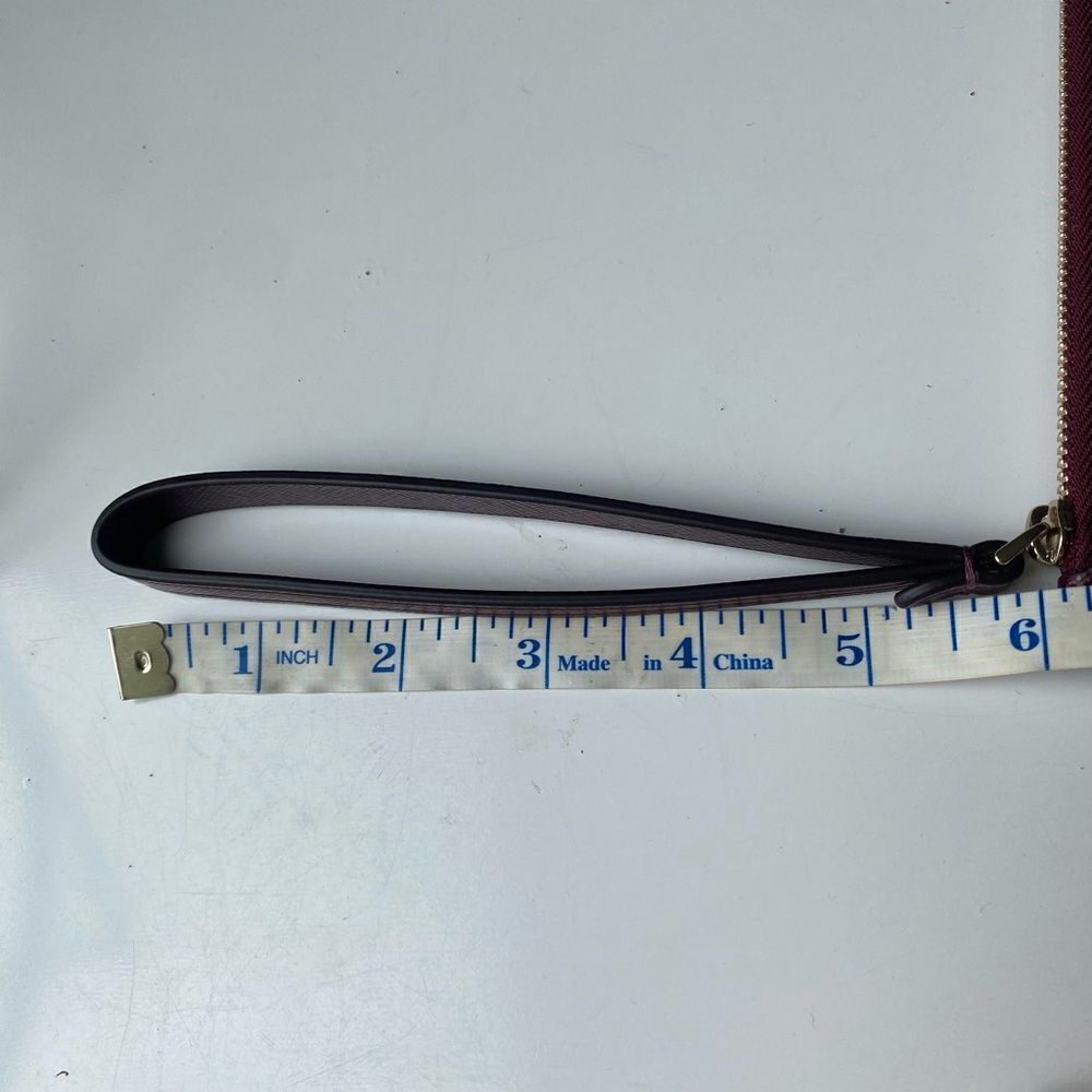 Kate Spade clutch wristlet wallet - Picture 9 of 9